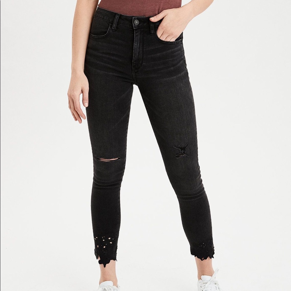 AE Cropped High Waist Jeggings w/ Embroidered Hem